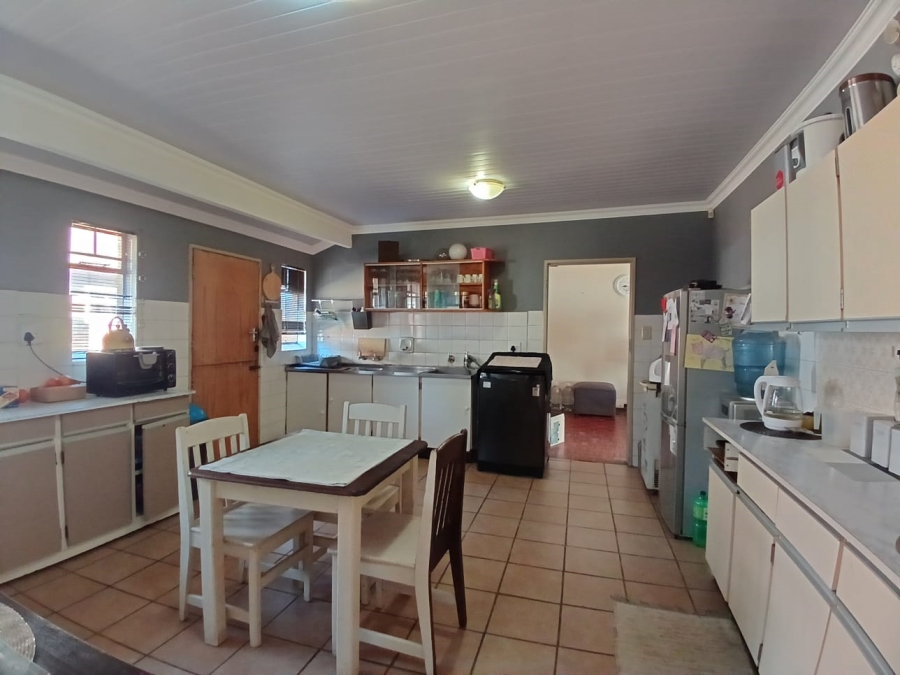To Let 3 Bedroom Property for Rent in Vaalpark Free State